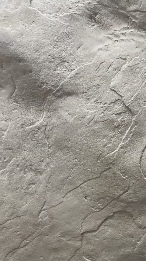 Textura de roca fracturada con grietas estampada con el molde MF4 sobre mortero ESTonetex TXT